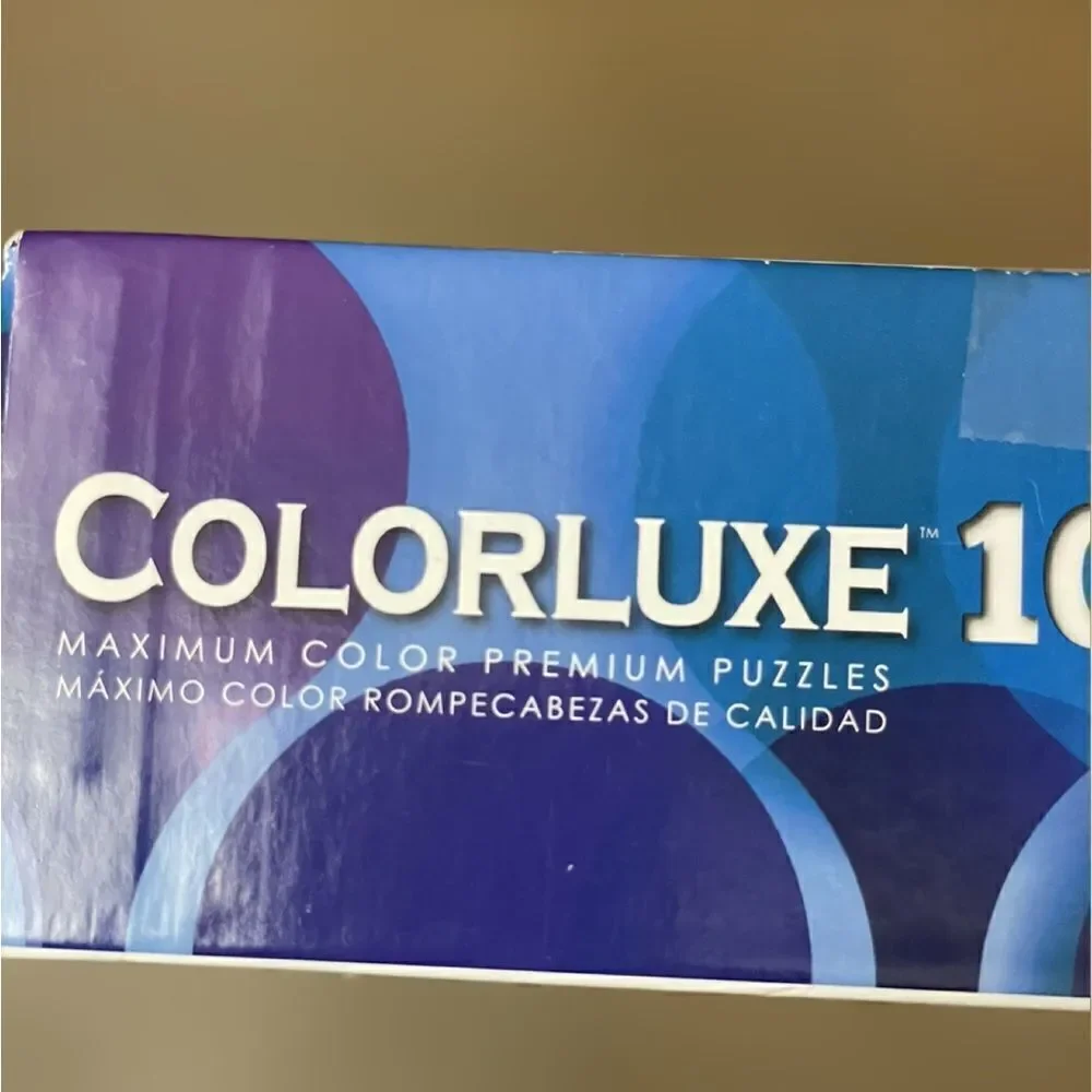 Colorluxe Maximum Color Premium 1,000 Piece Award Winning 32 Door Puzzle